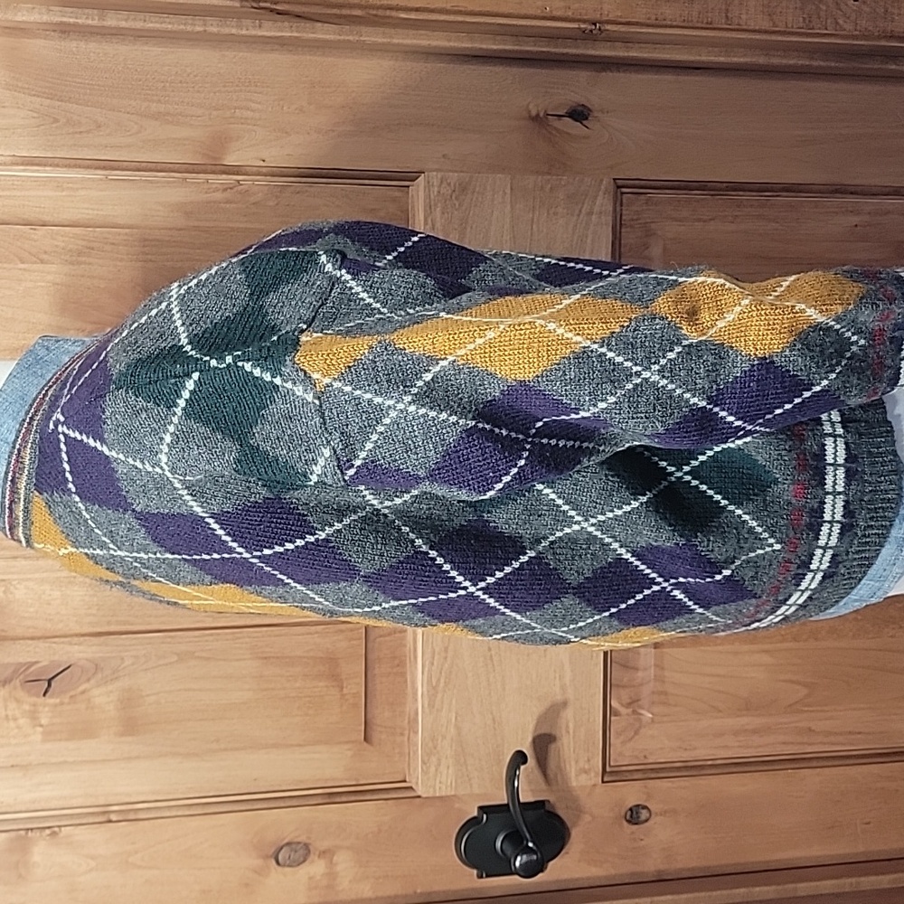 Vintage Wool Argyle Cardigan - Picture 4 of 11